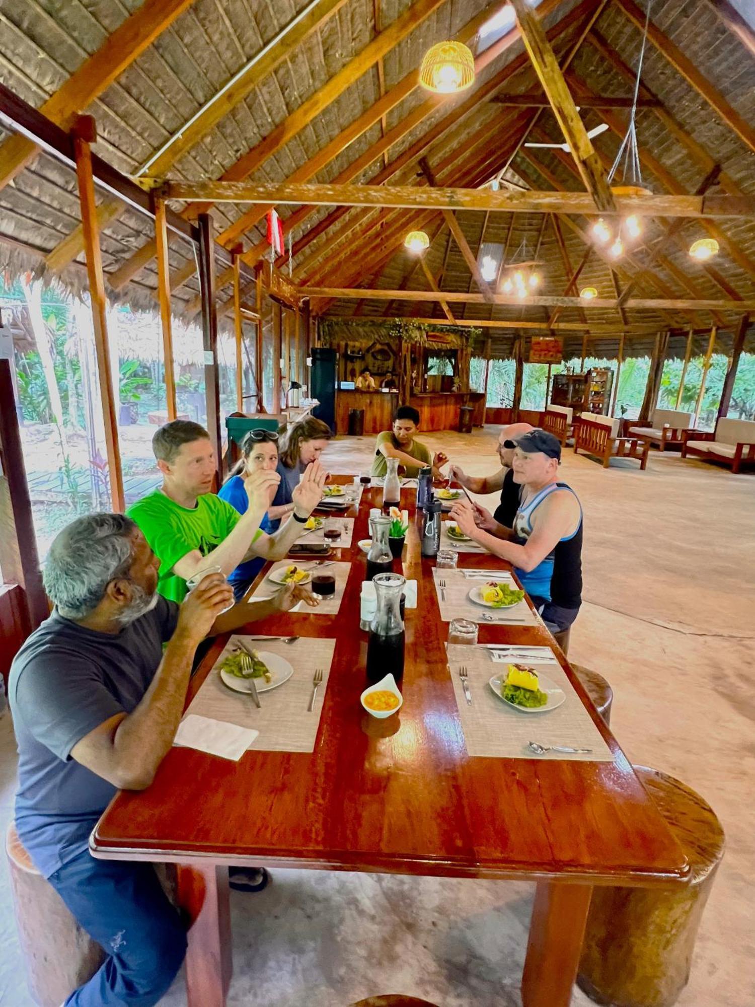 Tronco Tambopata Adventure Hotell Puerto Maldonado Eksteriør bilde
