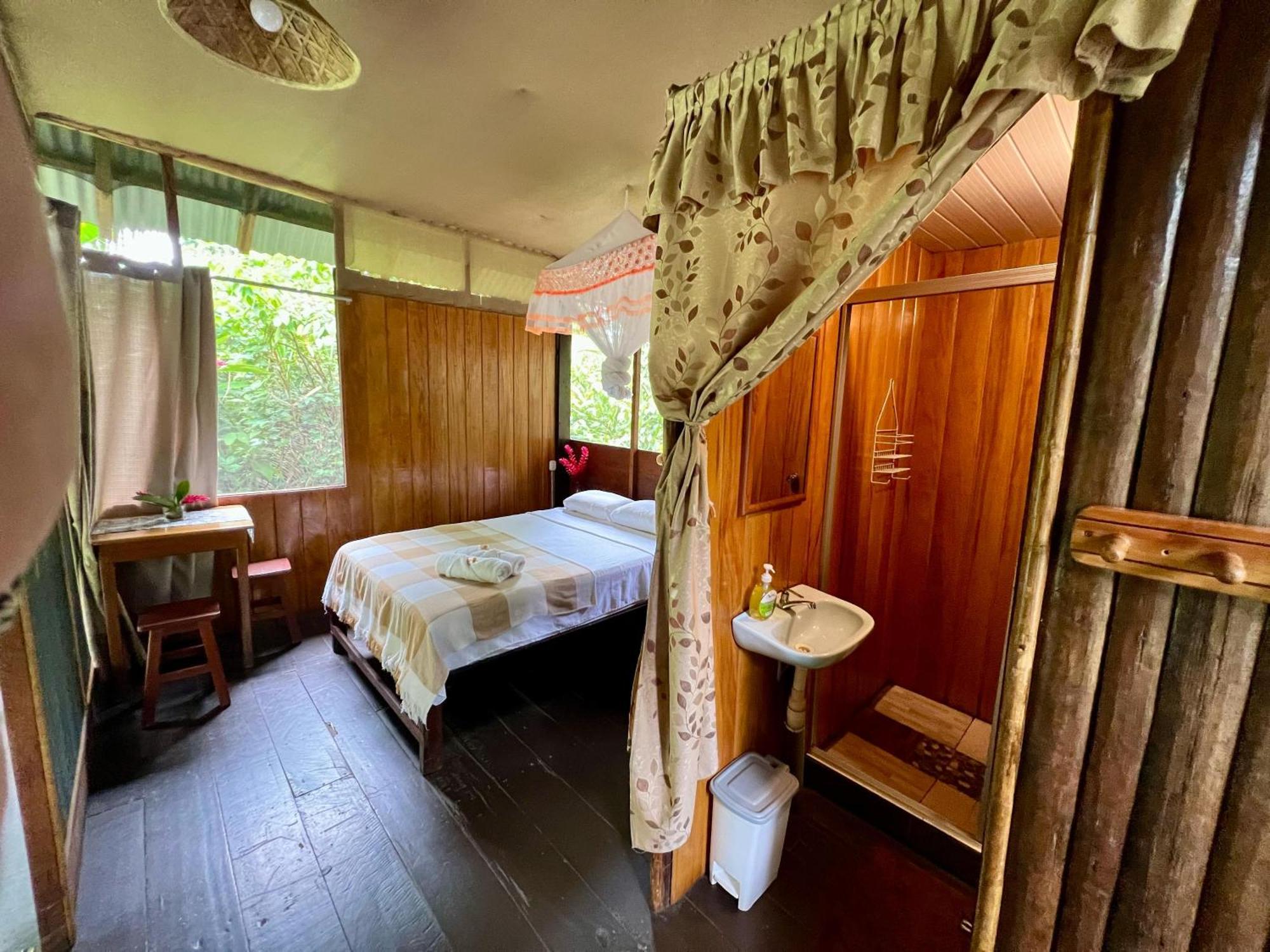 Tronco Tambopata Adventure Hotell Puerto Maldonado Eksteriør bilde