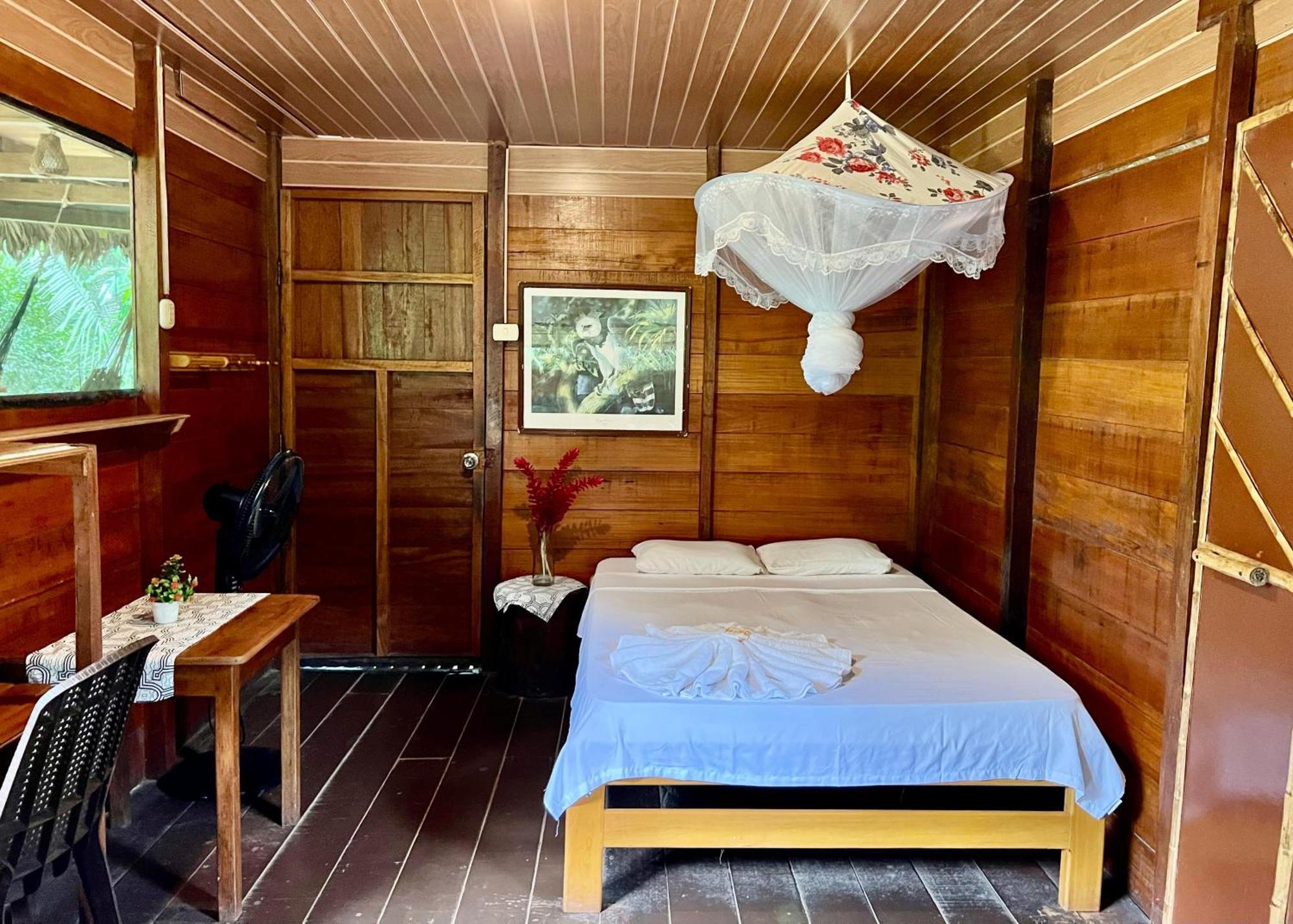Tronco Tambopata Adventure Hotell Puerto Maldonado Eksteriør bilde