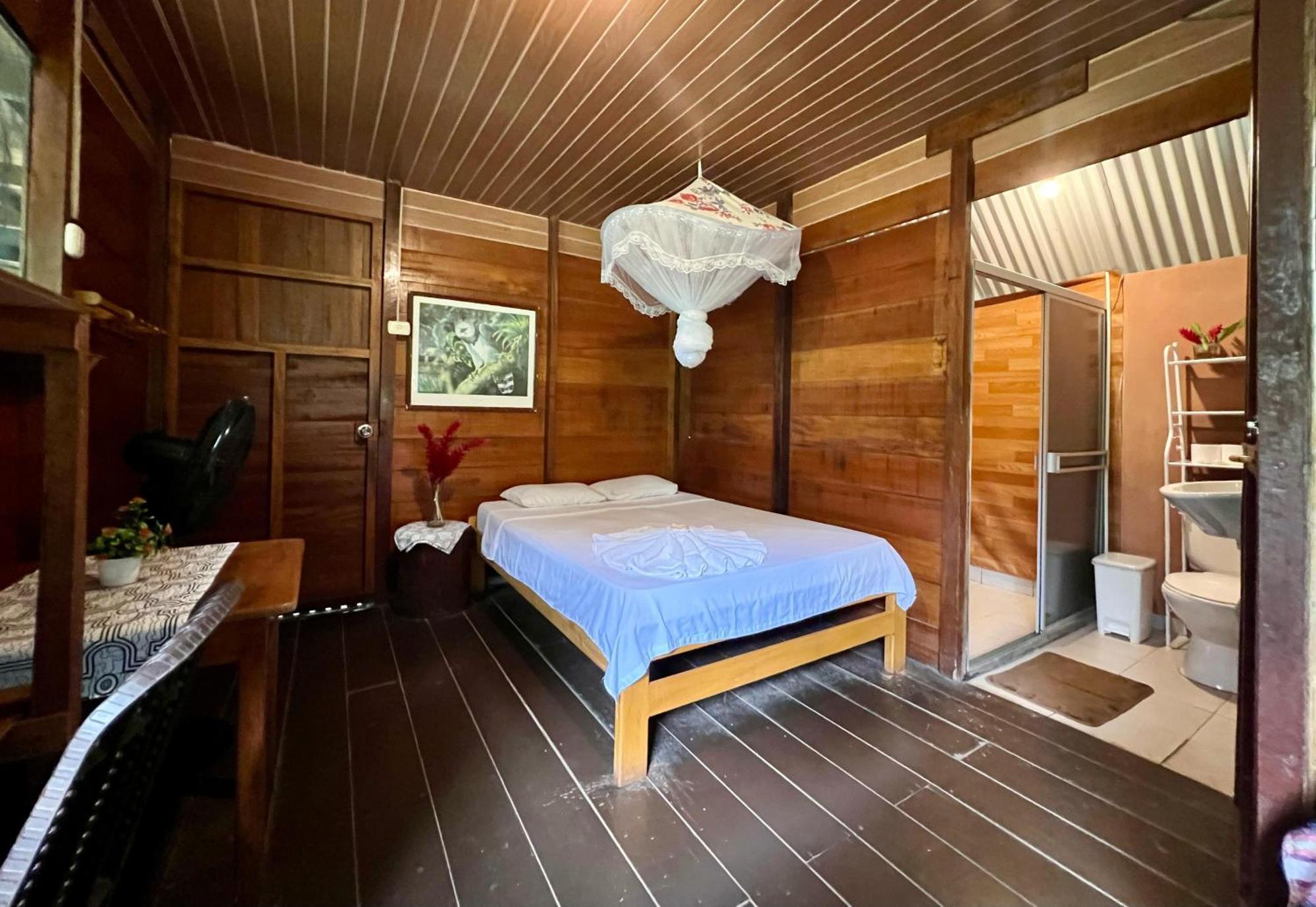 Tronco Tambopata Adventure Hotell Puerto Maldonado Eksteriør bilde